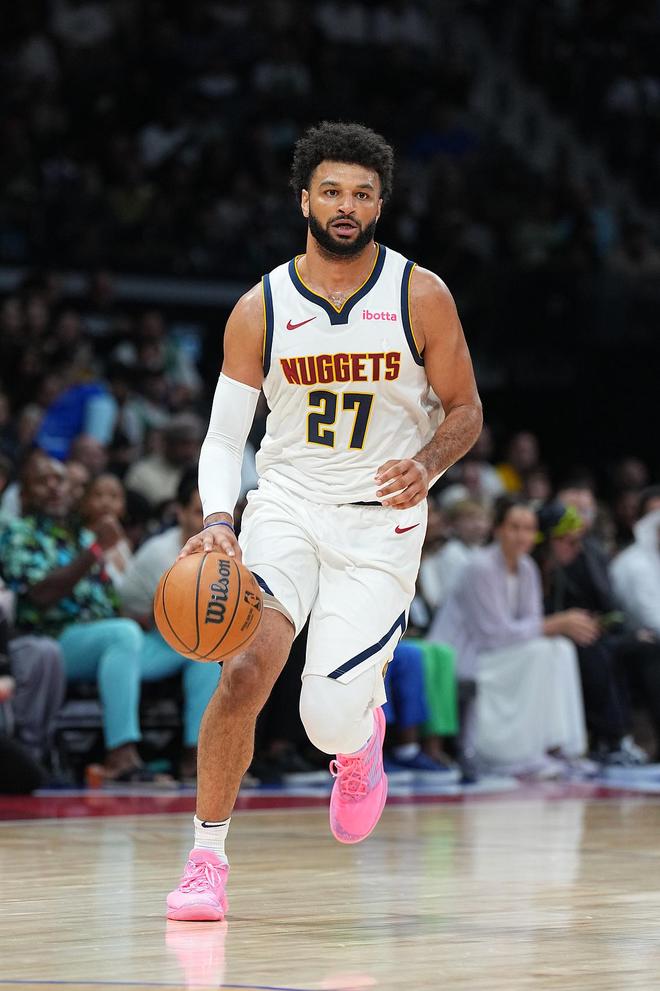 爱游戏体育-关于穆雷连续五场比赛得分超过刷新纪录，掘金不断突破！上演精彩一战的信息